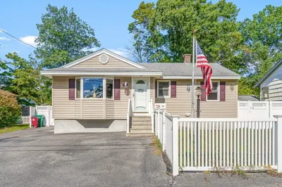 93 Carroll Pkwy