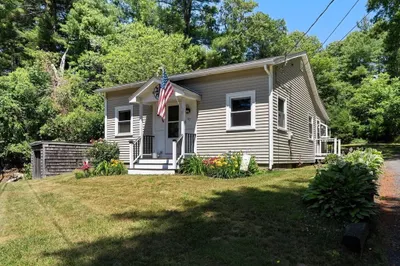 47 Anderson Ave 1