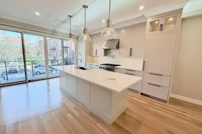 143 Warren Ave #2