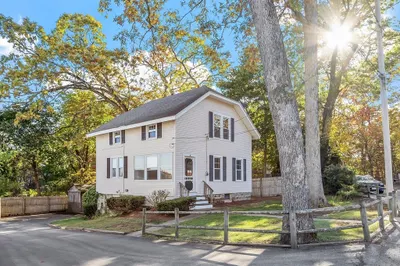 30 Oak St