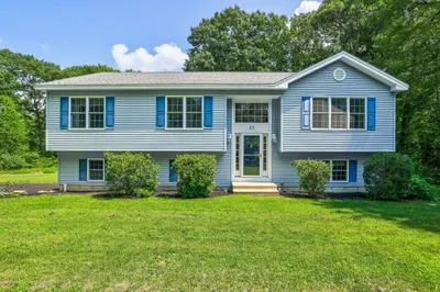 23 Sherwood Dr 1