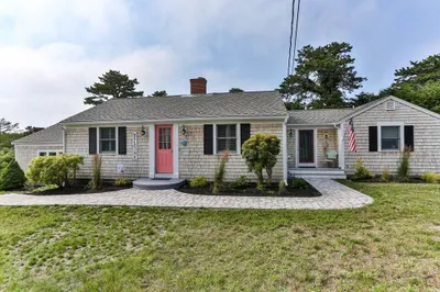 42 Marlin Rd