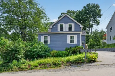 16 Svenson Ave #1 1