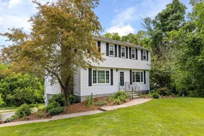 34 Uxbridge Rd 1