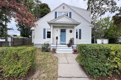 5 Barnes Ave