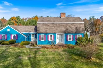 61 Folly Mill Rd