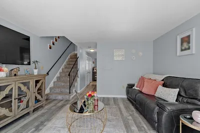 312 Water St #27