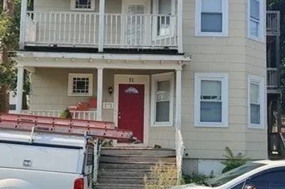 71 Hillberg Ave 1