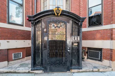 30 Gloucester Street #4