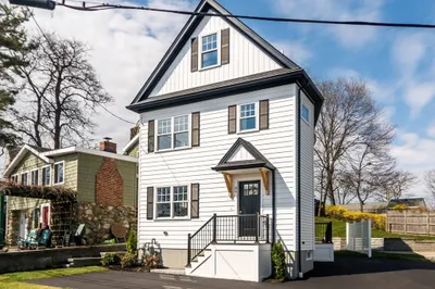 89 Hardy Pond Road 1