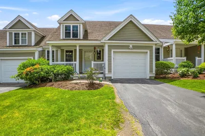 3 Woodbridge Court #3 1