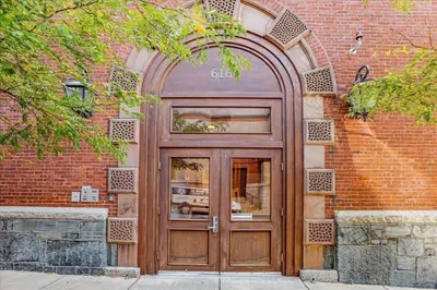 616 E 4th St #205