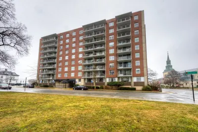 80 Salisbury St #804 1