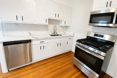21 Dowse St #3 1