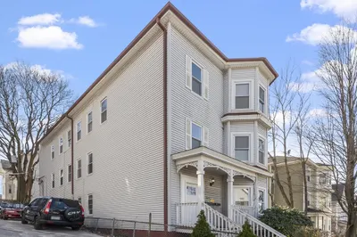 18 Ingalls St