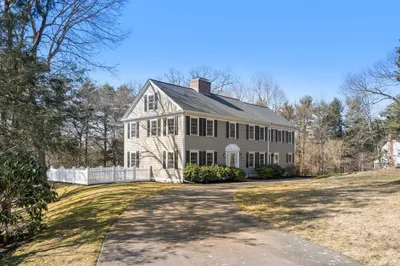 108 High Rock Ln