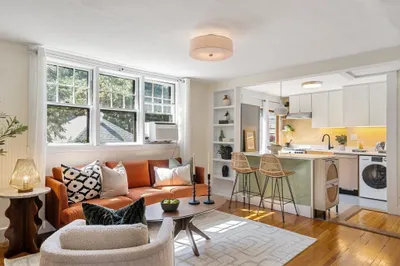 12 Chauncy Street #4 1