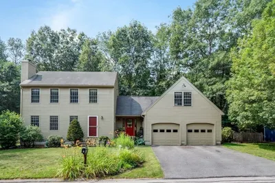 4 Crabtree Lane