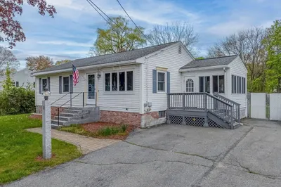 31 Raven Rd 1