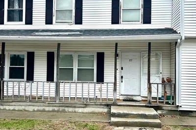 89 Beacon Ave #89