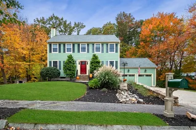 7 Wentworth Dr 1
