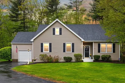 43 Beechwood Dr 1