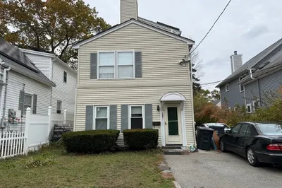 287 Bacon St