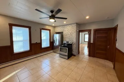 8 Beckman St #2