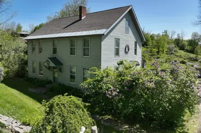 108 Chipman Rd 1