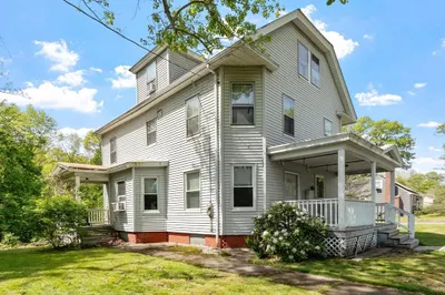 48 Pearl St 1