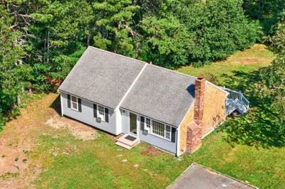 39 Kerrywood Dr 1