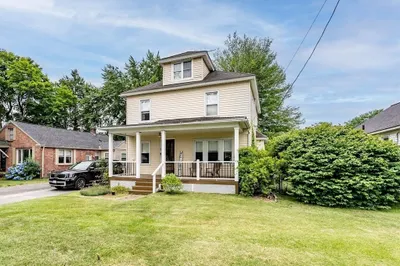43 Wood Ave