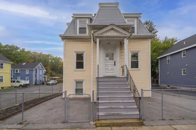 405 Western Ave 1