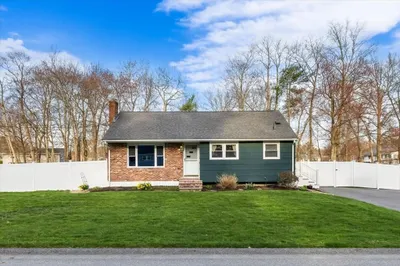 44 Vinedale Rd 1