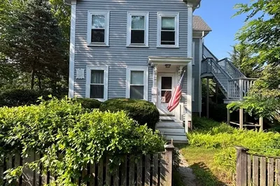 12 Hart St #2