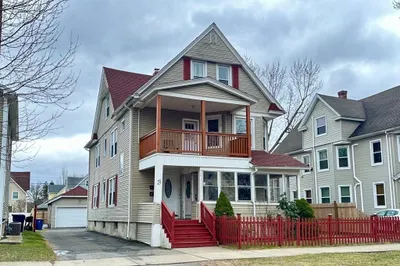 45 Fairview Ave
