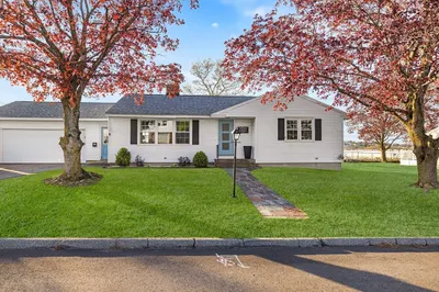 26 Mount Vernon Cir