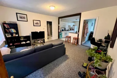 20 Roberts Street #3