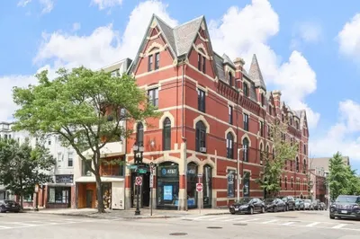 366 W Broadway #C2 1