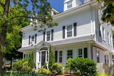 12 Appleby Rd #2L 1