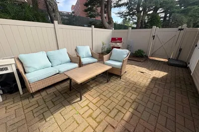 1801 Windsor Dr #1801 1