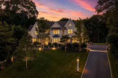 25 Holly Cir 1