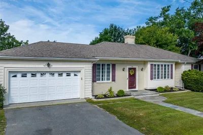 329 Slocum Rd 1