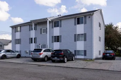 19 Warren Ave #3 1