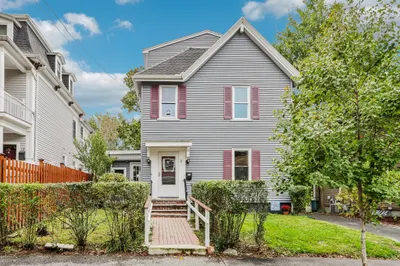 11 Sharon Street 1