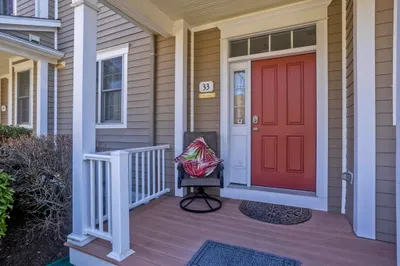 208 Pine Street #33 1