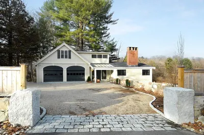 196 Elm St 1