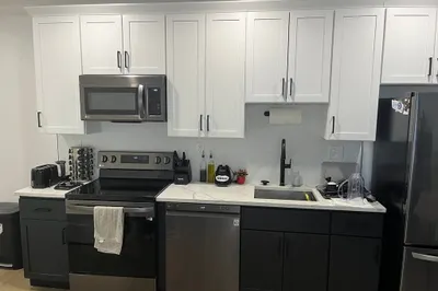 144 Old Colony Ave #303