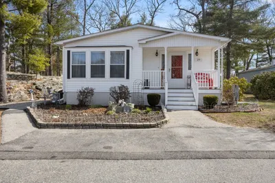 29 Leisurewoods Drive 1
