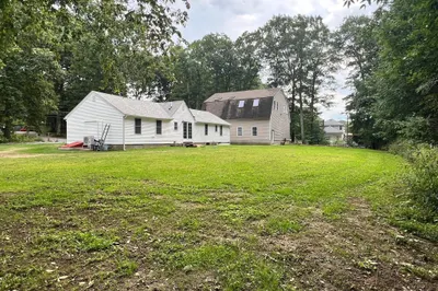 199 Center Depot Road 1